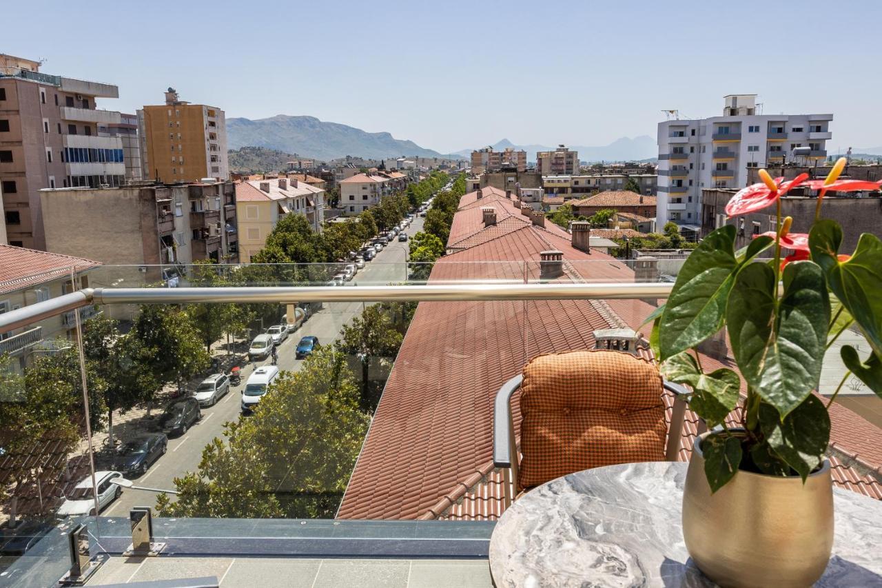 Hotel Golden Palace Shkoder Exterior photo