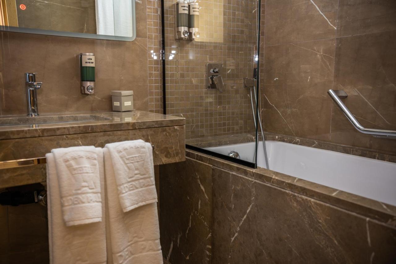 Hotel Golden Palace Shkoder Exterior photo